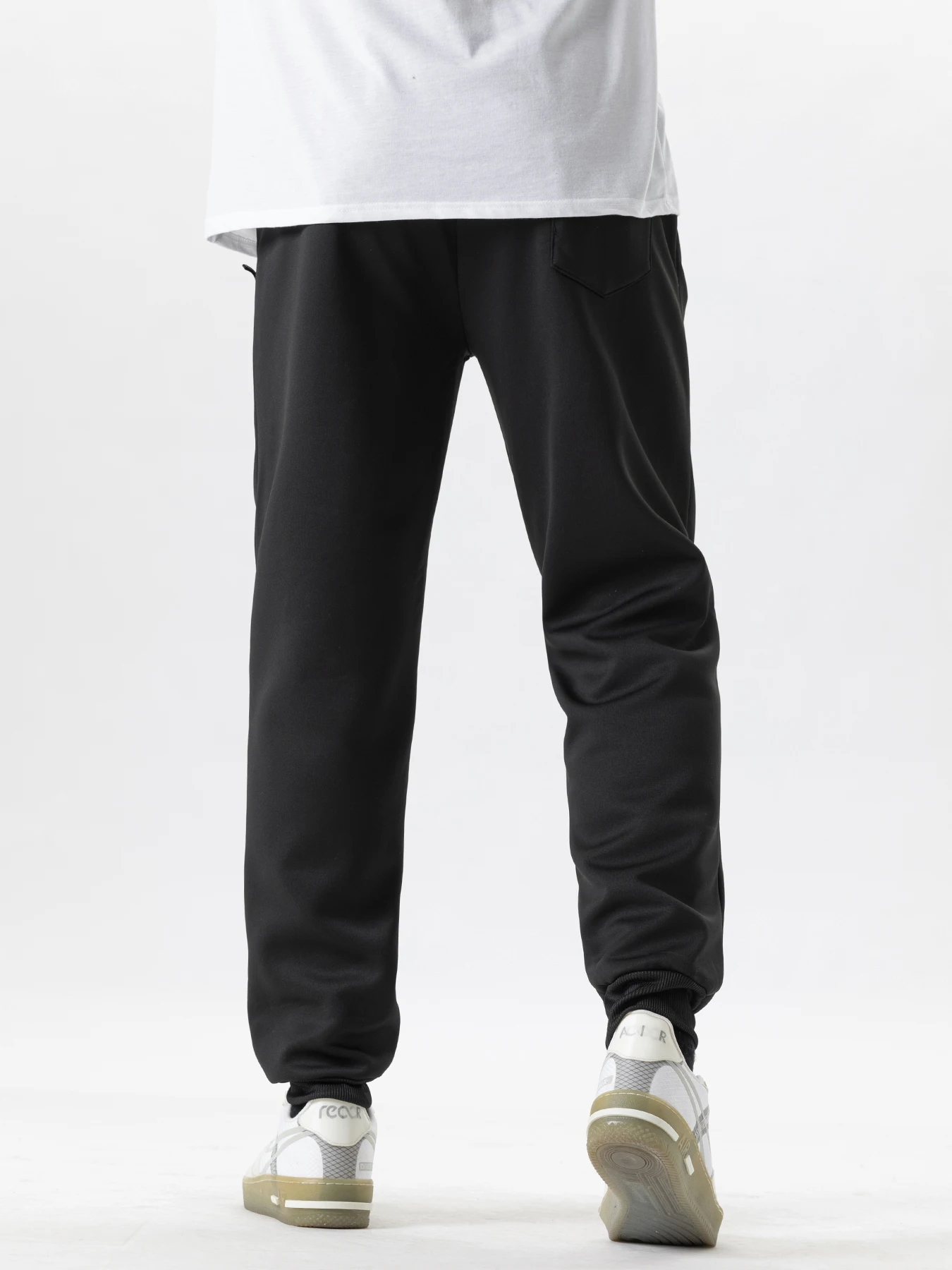 Pantaloni sportivi in pile addensato autunno inverno uomo donna pantaloni casual larghi con coulisse pantaloni sportivi all'aria aperta caldi pantaloni da jogging