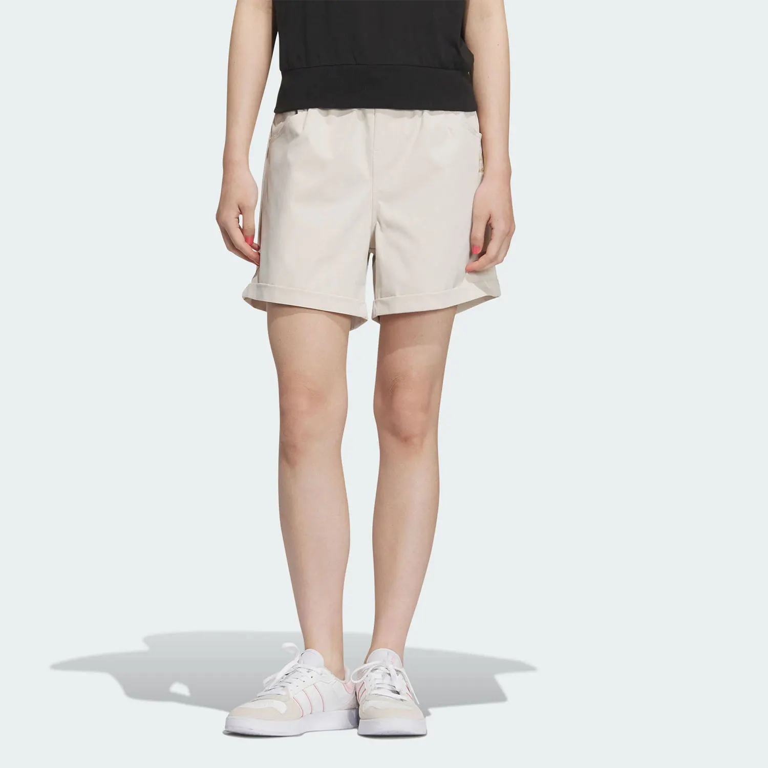 

Официальные аутентичные летние женские спортивные тренировочные дышащие повседневные шорты NEO Adidas IP3904