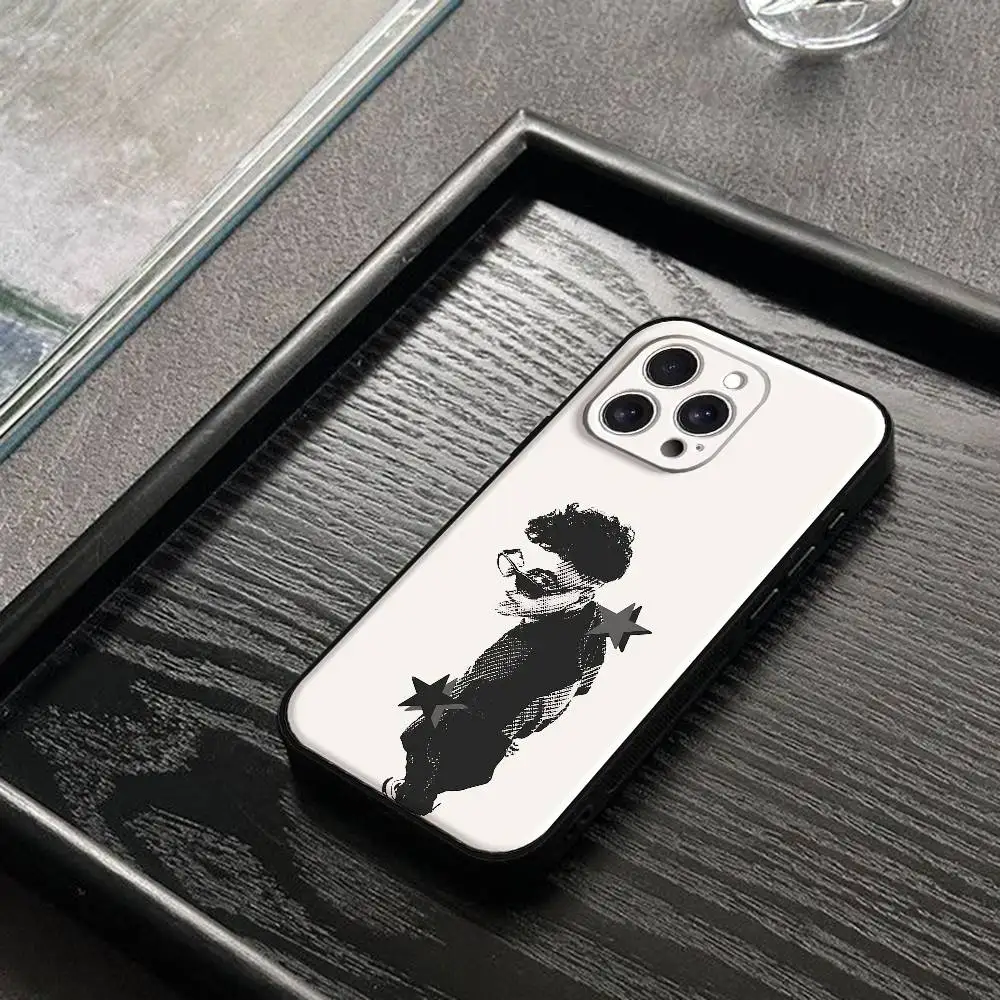 حافظة هاتف Alvaro Diaz Coco Singer غلاف أسود لهاتف آيفون 17/16/15/13/14 Pro Max/ 11 Plus/X/Xr/Xs Max/12 نماذج متوافقة صغيرة #6