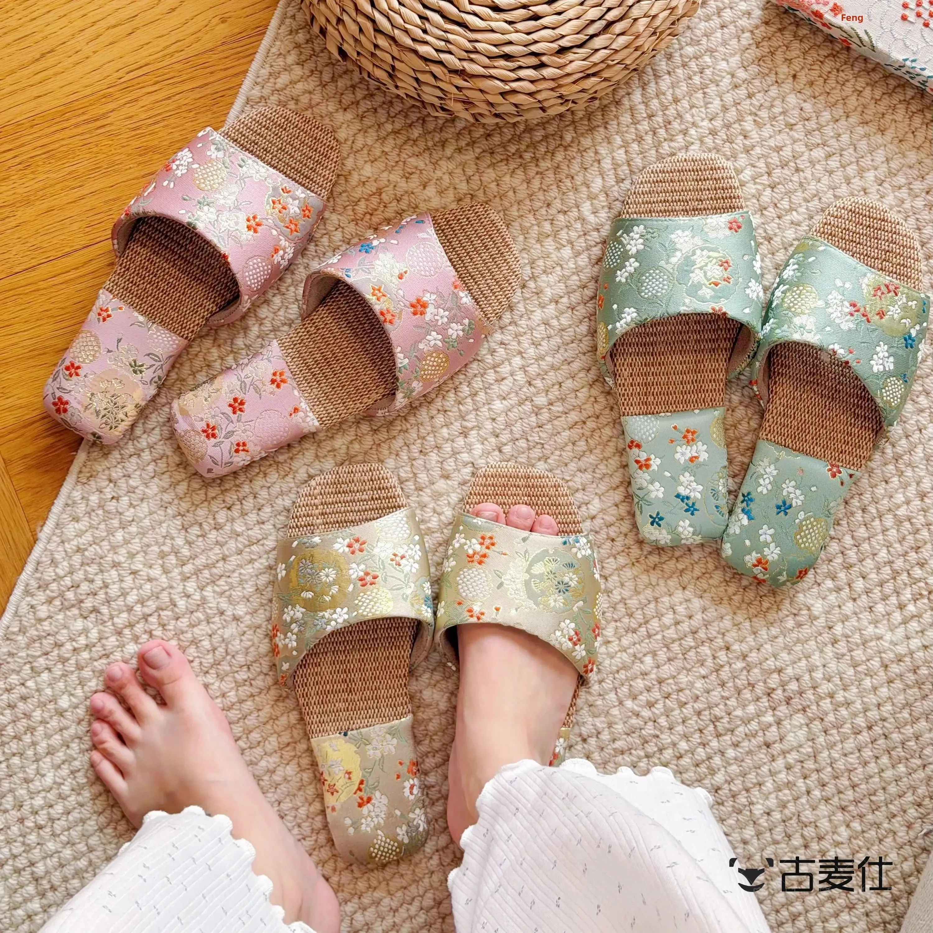 

Linen Satin Women's Slippers Breathable Home Shoes Summer Anti-slip Absorbent Silent Floor Slippers Open-Toe Slip-On Sandals
