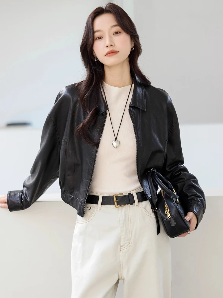 スリムショート本革バイクジャケット女性用春秋2025新作高級シンプル無地ソフトオイルワックスリアルシープスキンコート