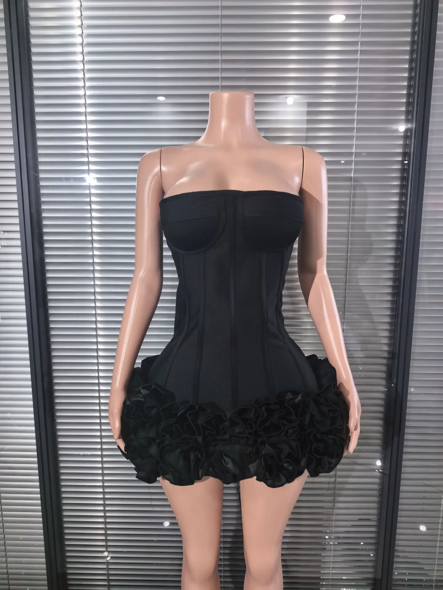 Wit Zwart Vrouwen Sexy Strapless Volledige Bloemen Bodycon Mini Bandage Jurk Verjaardagsfeestje Mode Kerstavond Feestjurk