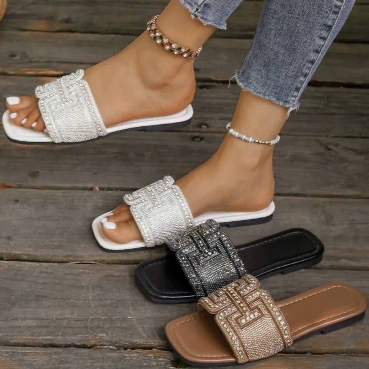 

Женские роскошные сандалии-шлепанцы с блестящими кристаллами и стразами, черные, белые, коричневые, летние модные повседневные уличные элегантные пикантные туфли на плоской подошве