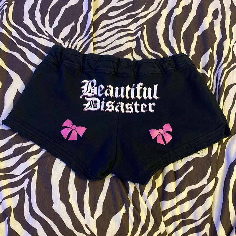 Pantalones cortos con estampado de letras para chica, Shorts con costuras a rayas, Sexy, informal, Y2K, estilo gótico, Verano