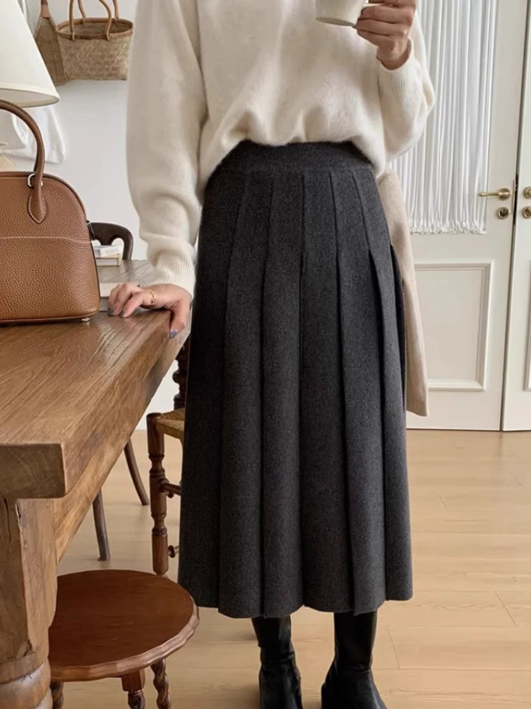Thick Hepburn Style Woolen Pleated Skirt High Waist Slimming Casual Half Skirt Women Autumn Winter Unique Long Skirt XJ133