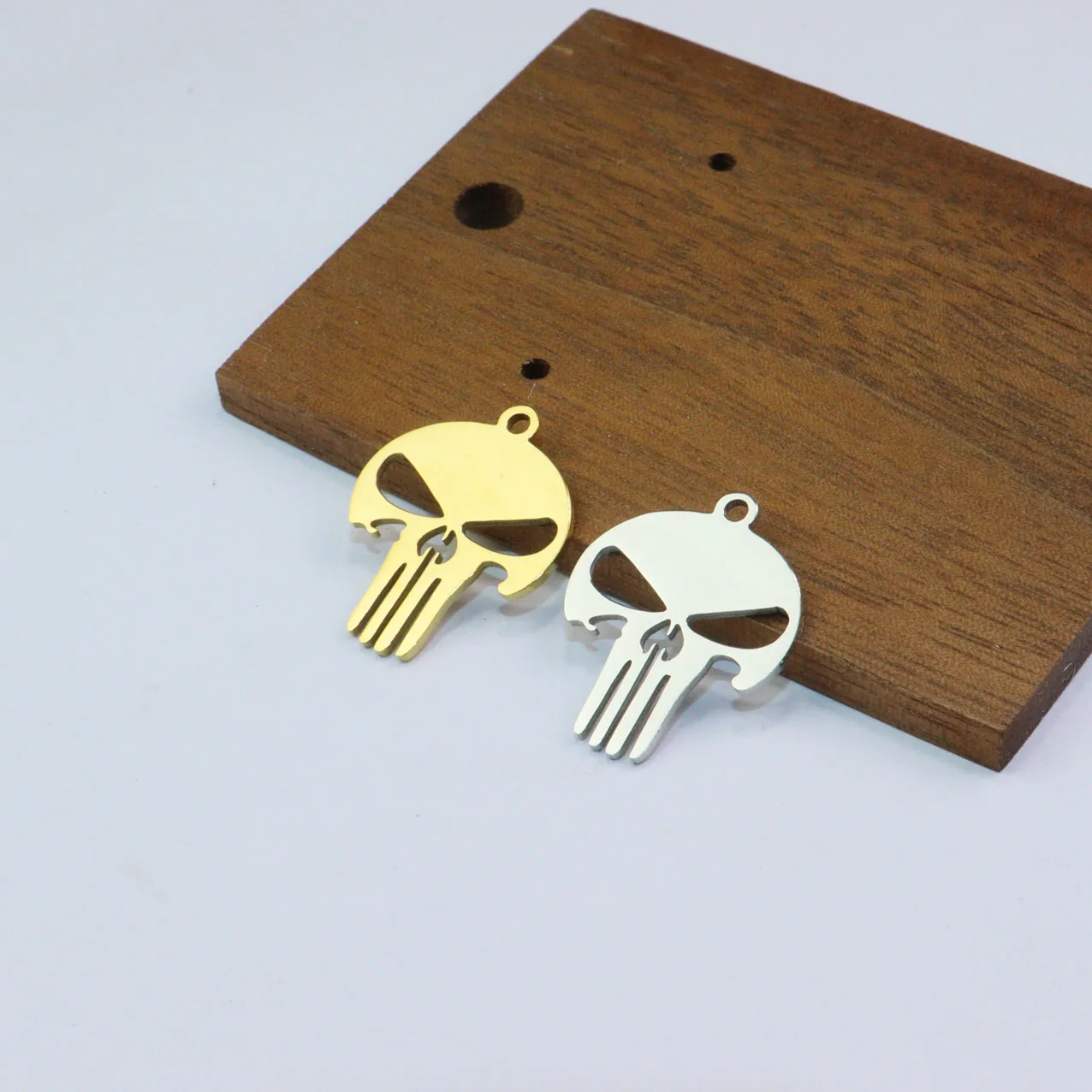 

Очаровательное колье с черепом из нержавеющей стали, 5 шт.