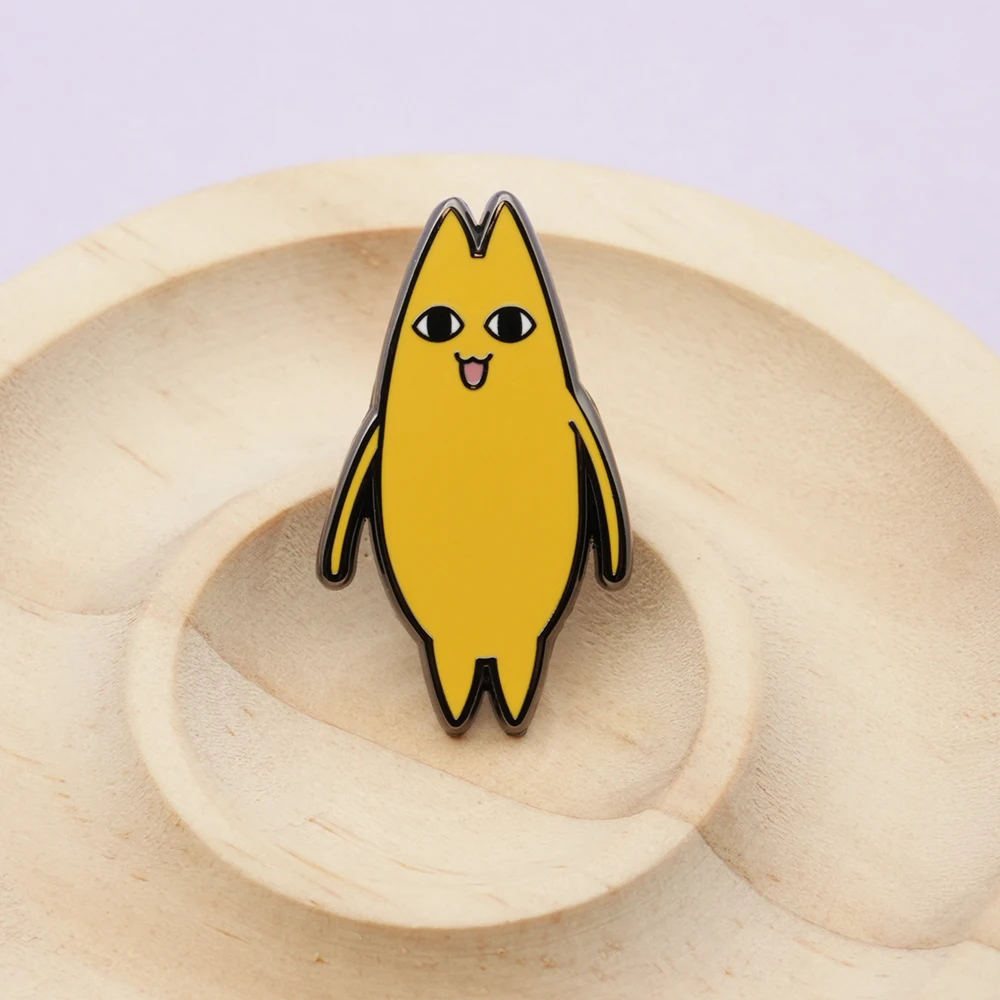 Chiyo-chichi Chiyo Father Badge Azumanga Daioh Enamel Pin Cute Mythical Creature Cat Brooch Novelty Fun Decorative