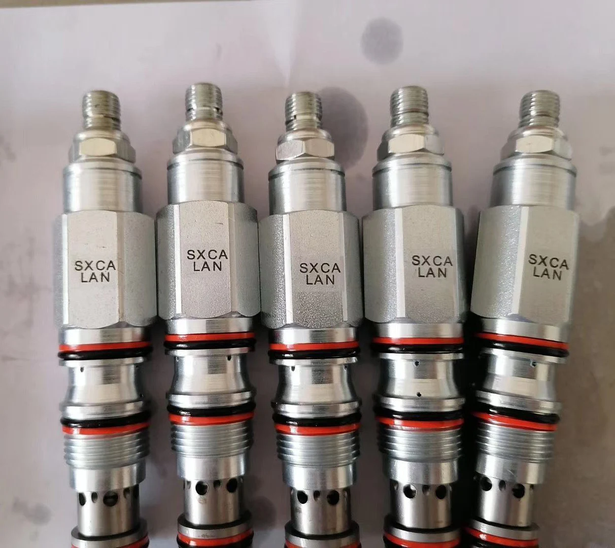 1PCS SXCA-LAN SXCALAN for HydraForce Direct-acting sequence valve without reverse flow check