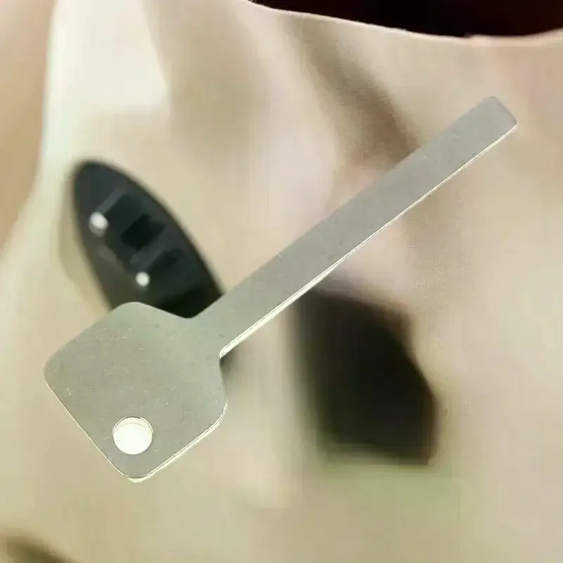 

Insert Key For Voyah Car Remote Key Blade For Voyah Free Passion I-Free VOYAH Dreamer Car Emergency Mechanical Key Blade