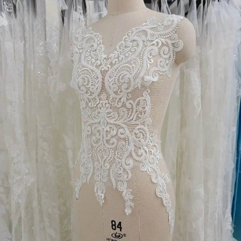 

Wedding V-neck Front Chest Embroidery Decal White Bead Lace Ml1 Handmade DIY Wedding Clothing Background Decoration Accessories