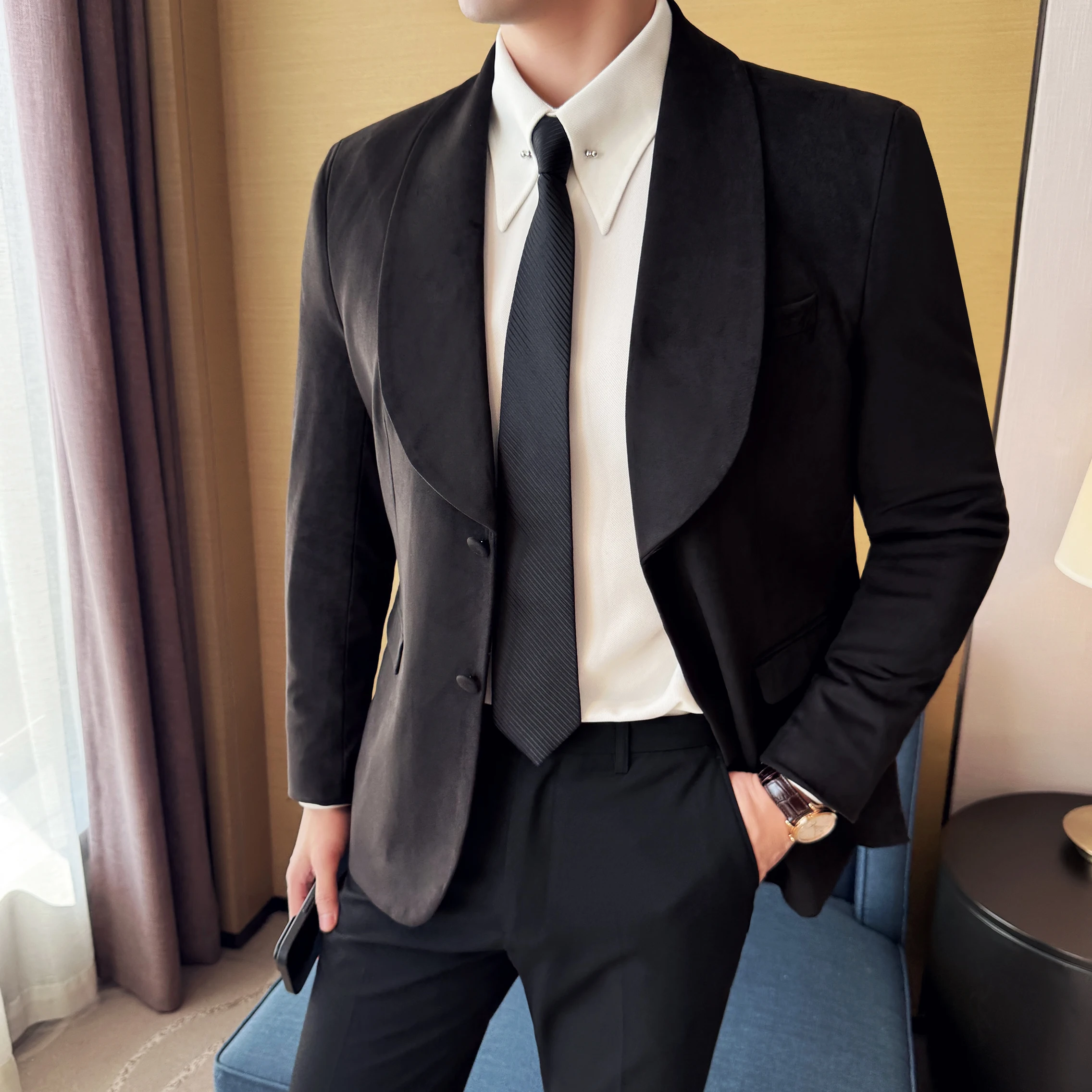 

Качественный бархатный пиджак Hombre, корейский роскошный однотонный мужской пиджак с длинным рукавом, приталенный повседневный костюм, пальто, мужские формальные