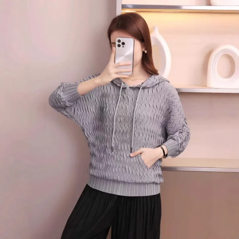 Miyake Giacca con cappuccio a pieghe Donna 2026 Primavera Piega allentata Moda Premium Feeling Felpa Peplo Slim Casual Pieghe Nuove magliette