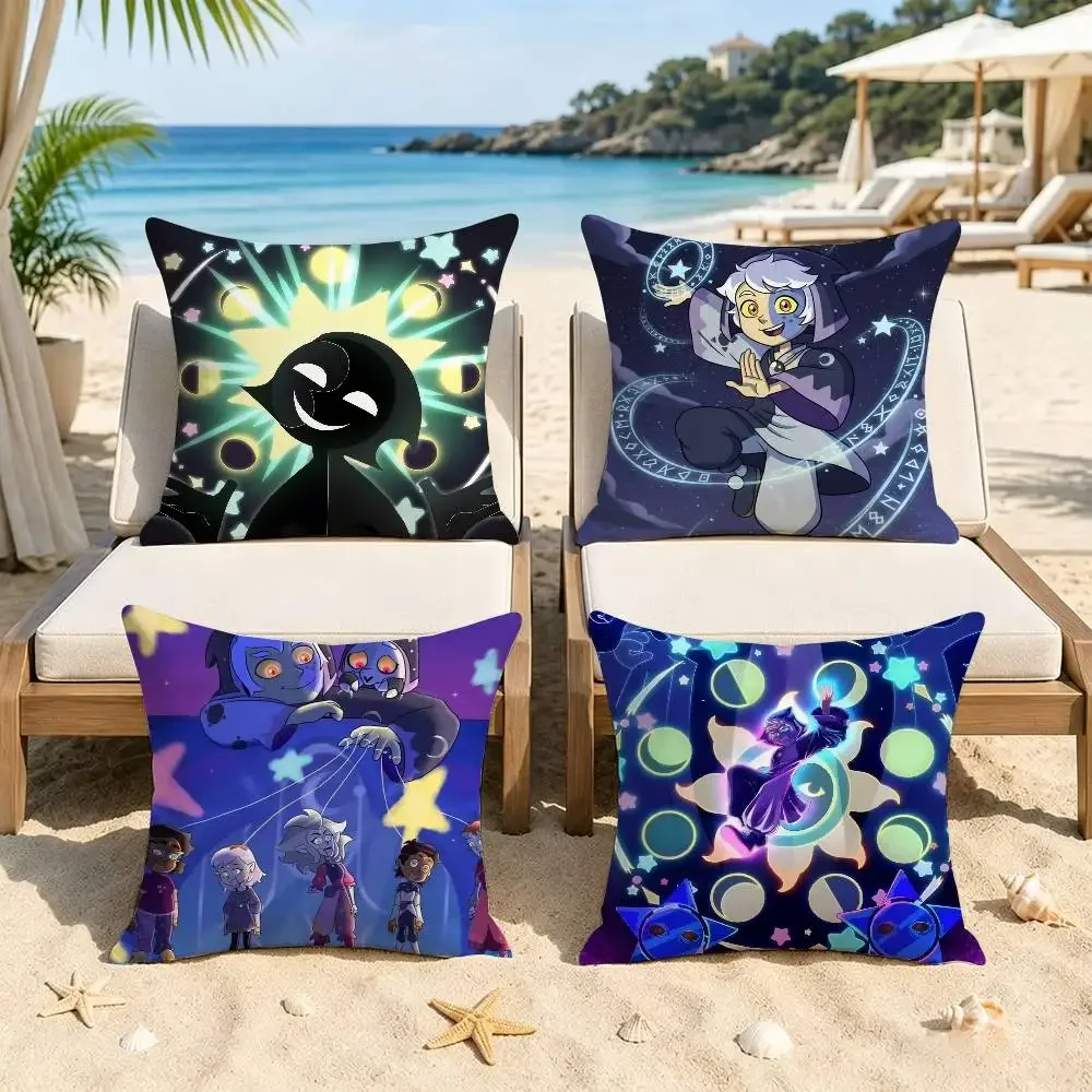 King Clawthorne Collector Owl House Cushion Cover  Polyester Sofa Cushions Decorative Throw Pillows Home Decoration Pillowcover