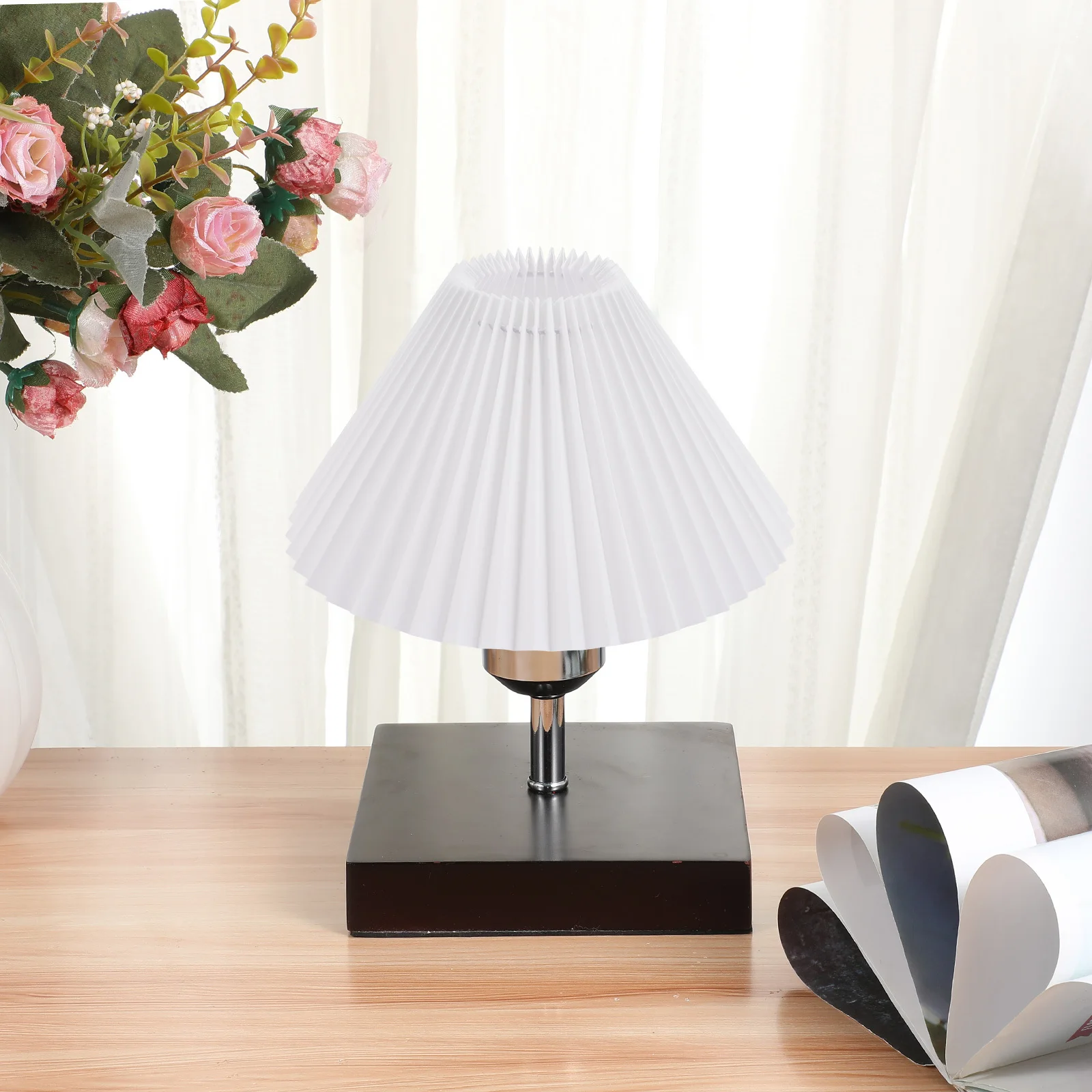 

Pleated Lamp Shade Classic Chandelier Lampshade for Floor Lamp Light Cover E27 Fabric Soft Light Shade Home Decoration