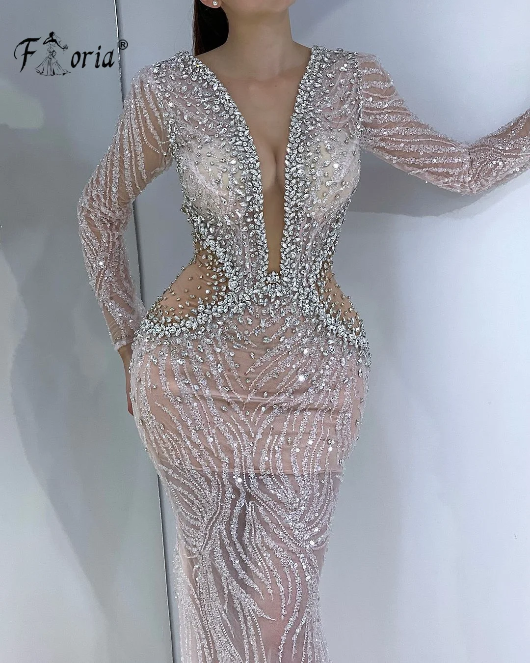 Luxury Long Sleeves Dubai Woman Evening Dresses Crystal Beadings See Through Waist Celebrity Party Dress Wedding Gowns 2024