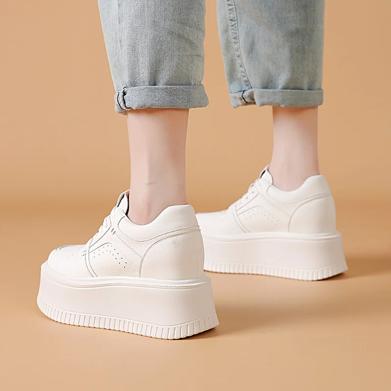 Diseño Original 2025, primavera, nuevas zapatillas deportivas informales de estilo diario para mujeres y adolescentes, vestido blanco, zapatos con aumento de altura de 8cm