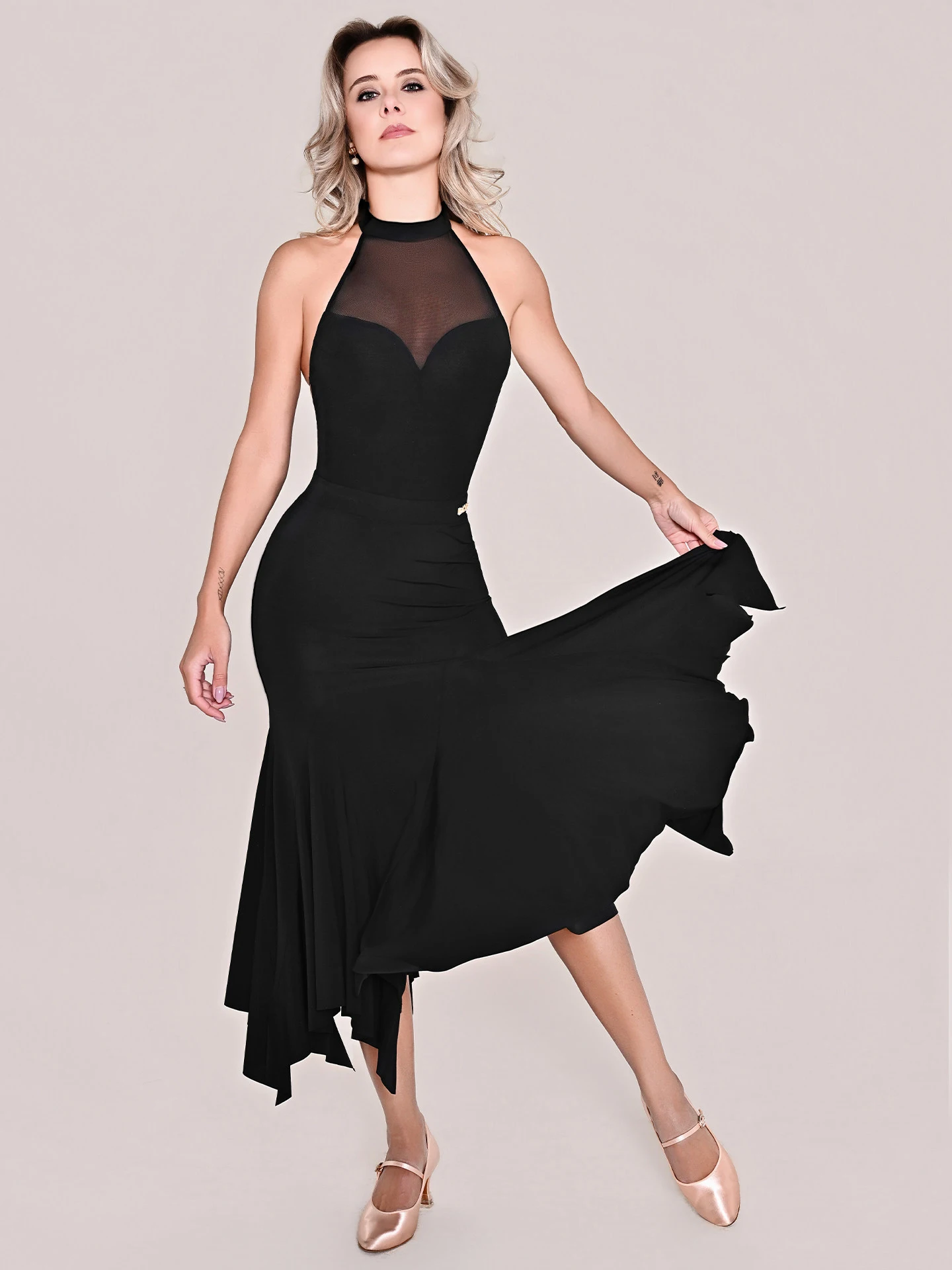 2026 New Latin Dance Performance Costumes For Women Sexy Backless Bodysuit Samba Waltz Modern Dancer Practice Clothes DQS22264