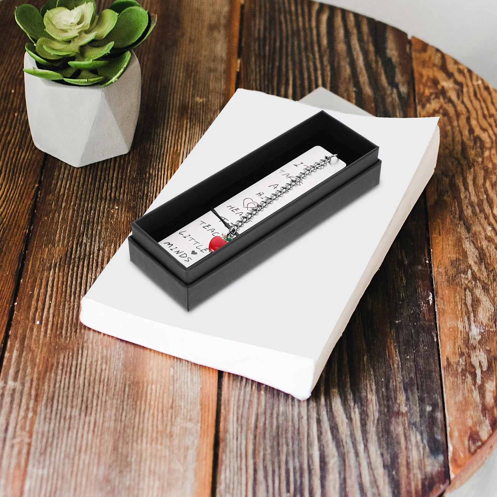 

Stainless Steel Bookmark Page Marking Tool for Students Practical Creative Design Reading Accessories Long Life