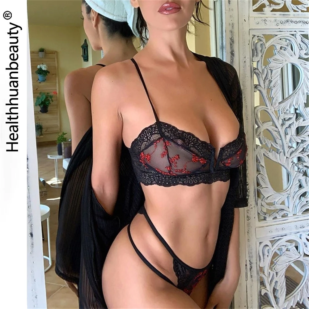 

Комплект женского кружевного нижнего белья с вышивкой, 2 шт.