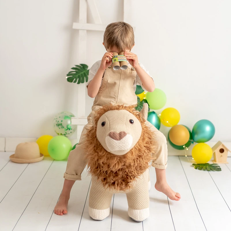 Exclusive Patent Design Wholesale Children's Stuffed Animal Cute Little Lion Wooden Frame Ride on Baby Toy Stool