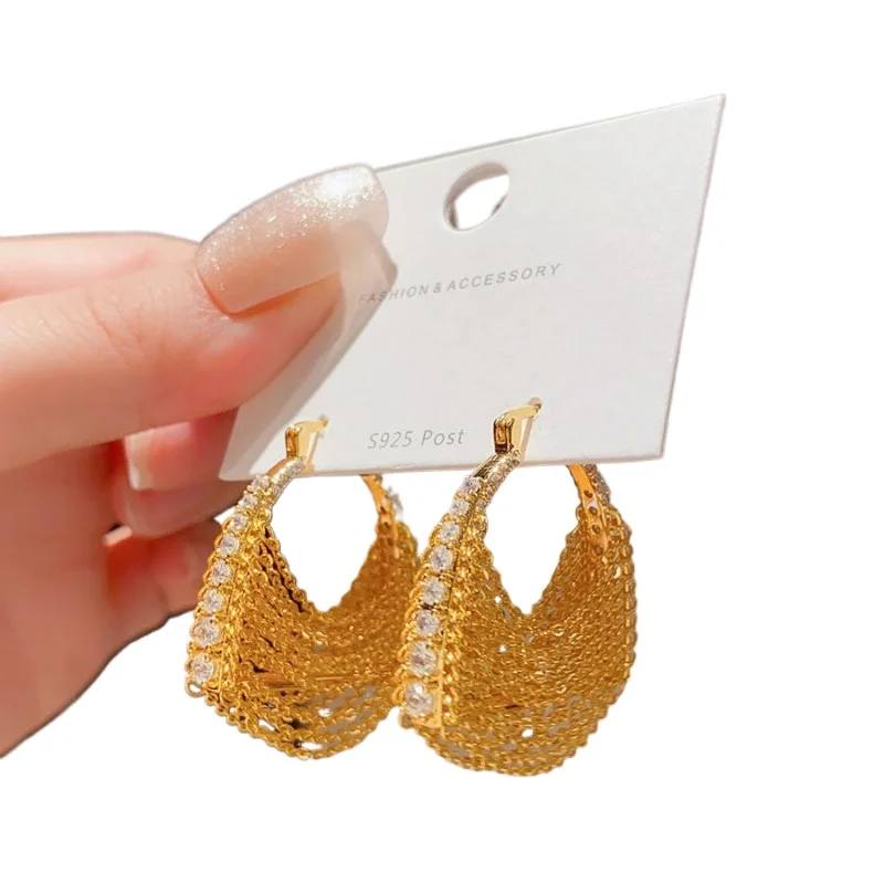 

Дизайнерская сумка-цепочка с бахромой, серьги с пряжкой для ушей, легкие, роскошные, модные, преувеличенные серьги