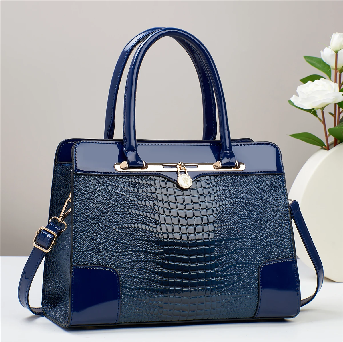 Trendy Crocodile Pattern Tote Bag, Portable Multi-pocket Shoulder Bag, Perfect Handbag For Commuting