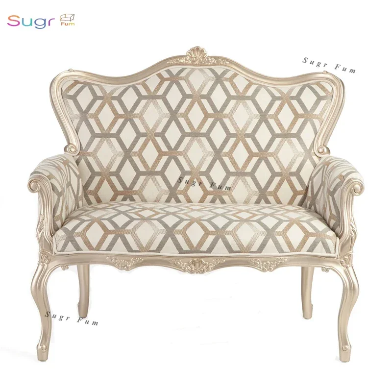 

Французский неоклассический диван с резьбой по дереву и цветком, европейский стул для отдыха на открытом воздухе, студийный тканевый одиночный диван