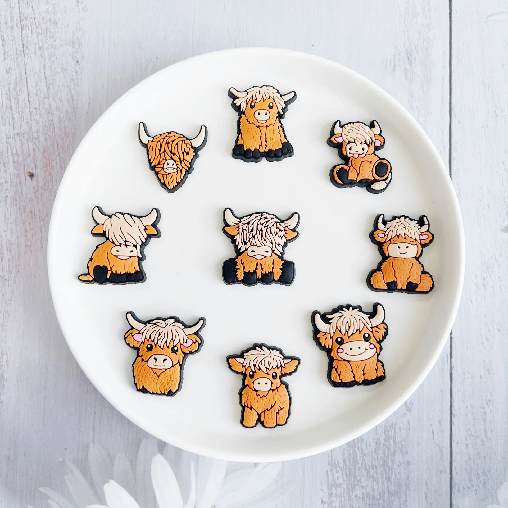 9Pcs Cute  Highland Cattle Shoe Charms for Croc Bubble Slides Sandals Clogs, Shoes Decorations for Clog Sandals
