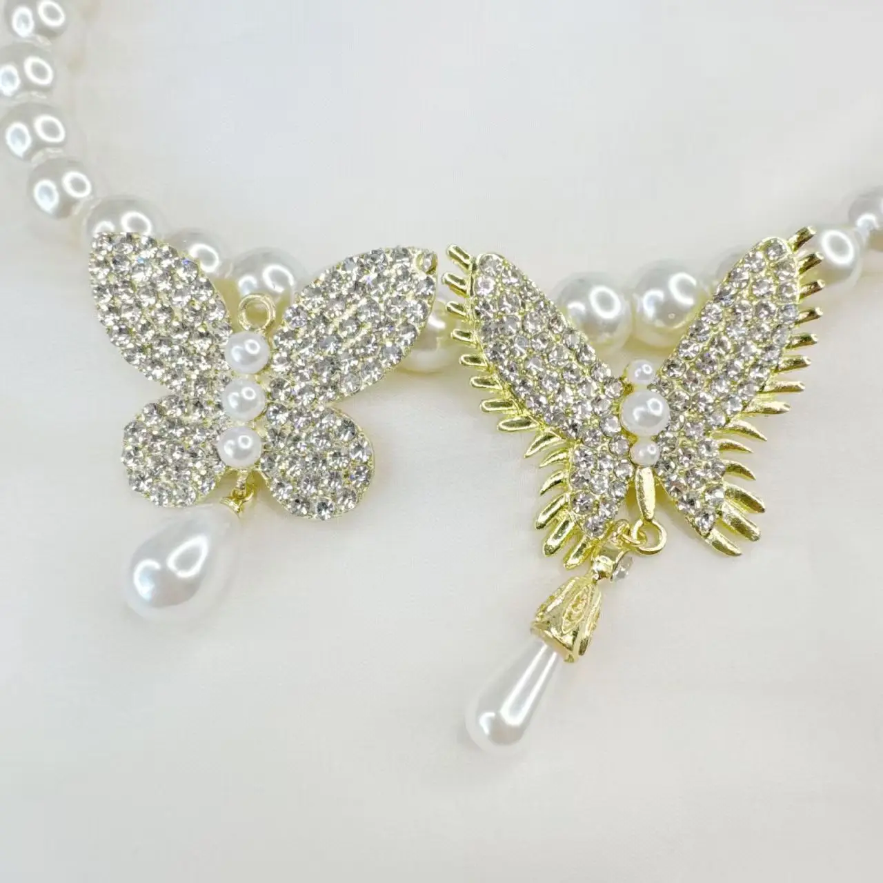 ريترو ستايل 2 جديد عصري حجر الراين اللؤلؤ قلادة سبيكة بروش اليدوية DIY بها بنفسك حفلة كأس للنبيذ الزفاف الديكور