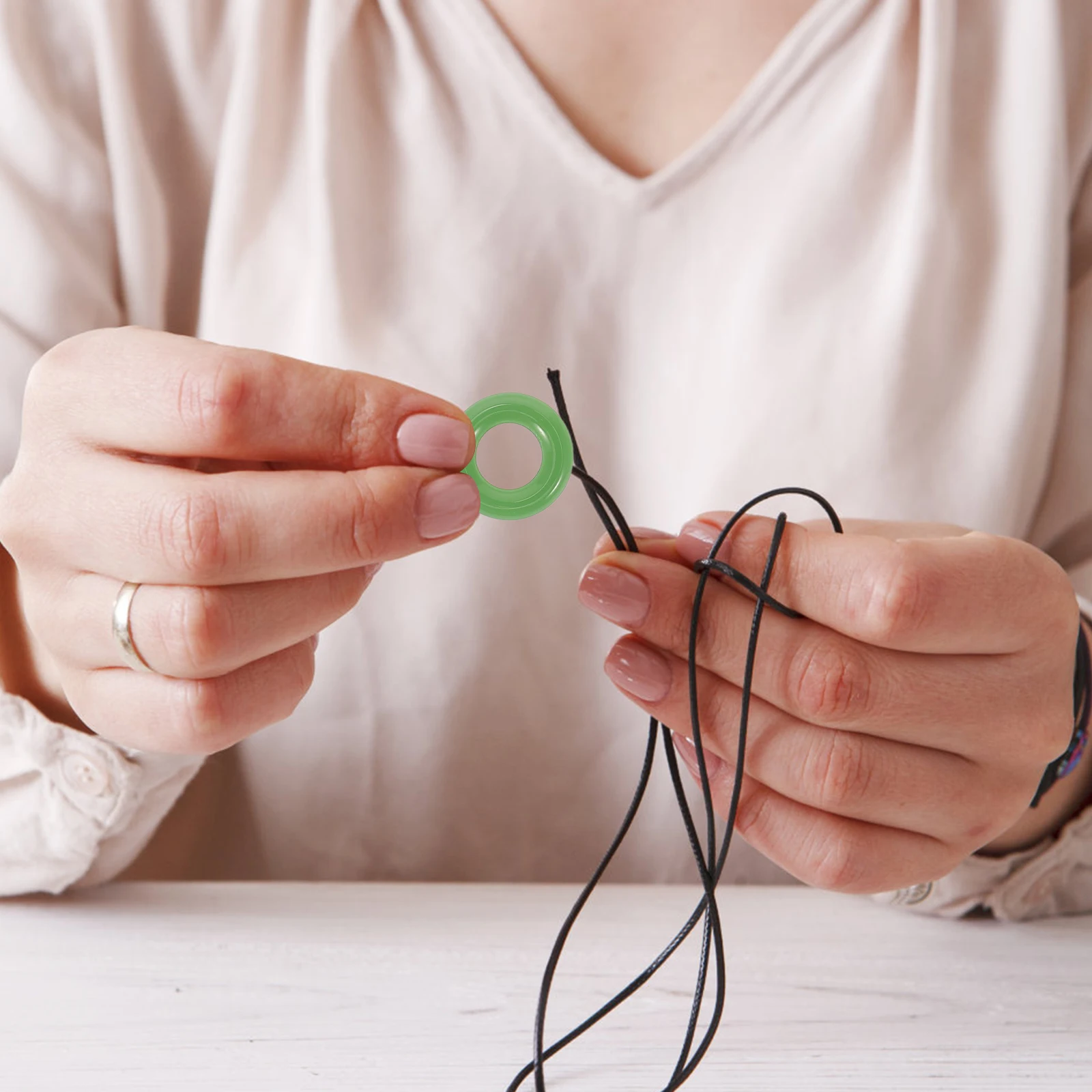 

10 шт. стеклянные беговые кольца 20 мм темно-зеленые 25 мм светло-зеленый разъем с кисточкой DIY принадлежности женские аксессуары ювелирные материалы