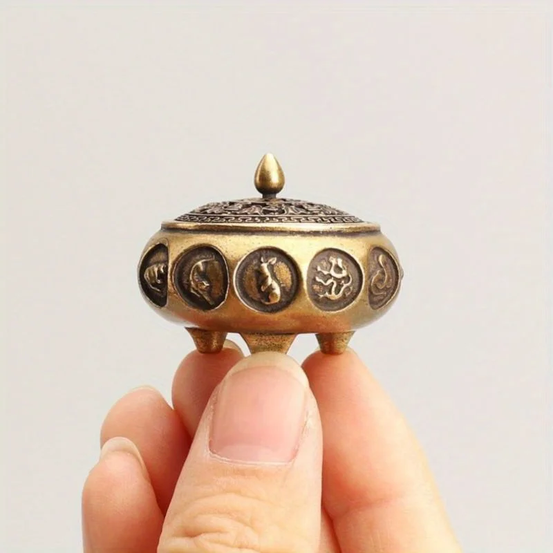 1pc Retro Opper Incense Burner Twelve Zodiac Signs Burner Brass Incense Holder with Cover Sandalwood Cense Buddhism Home Decor