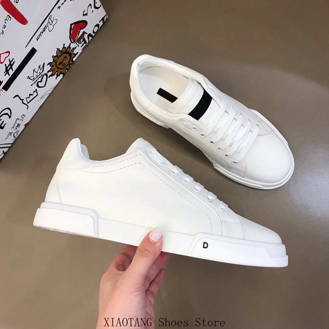 

2026 Trend New Italian Luxury Casual Shoes, New Fashionable Letter Logo Sneakers, Business Casual Men's Lace-up Sneakers, Large-sized Children's Shoes for Girls, Fashionable and Versatile Family Shoes.