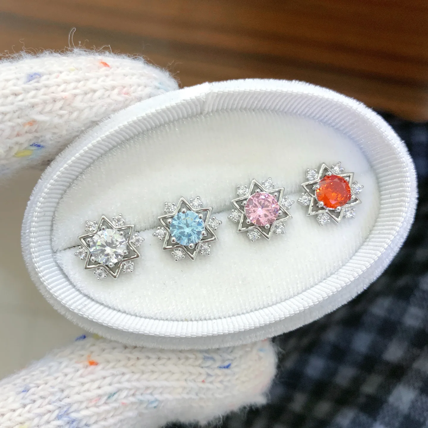 INS Dainty Snowflake Frame Zircon Cartilage Ear Stud External Thread Design Anti-rust Titanium Steel Piercing Accessory