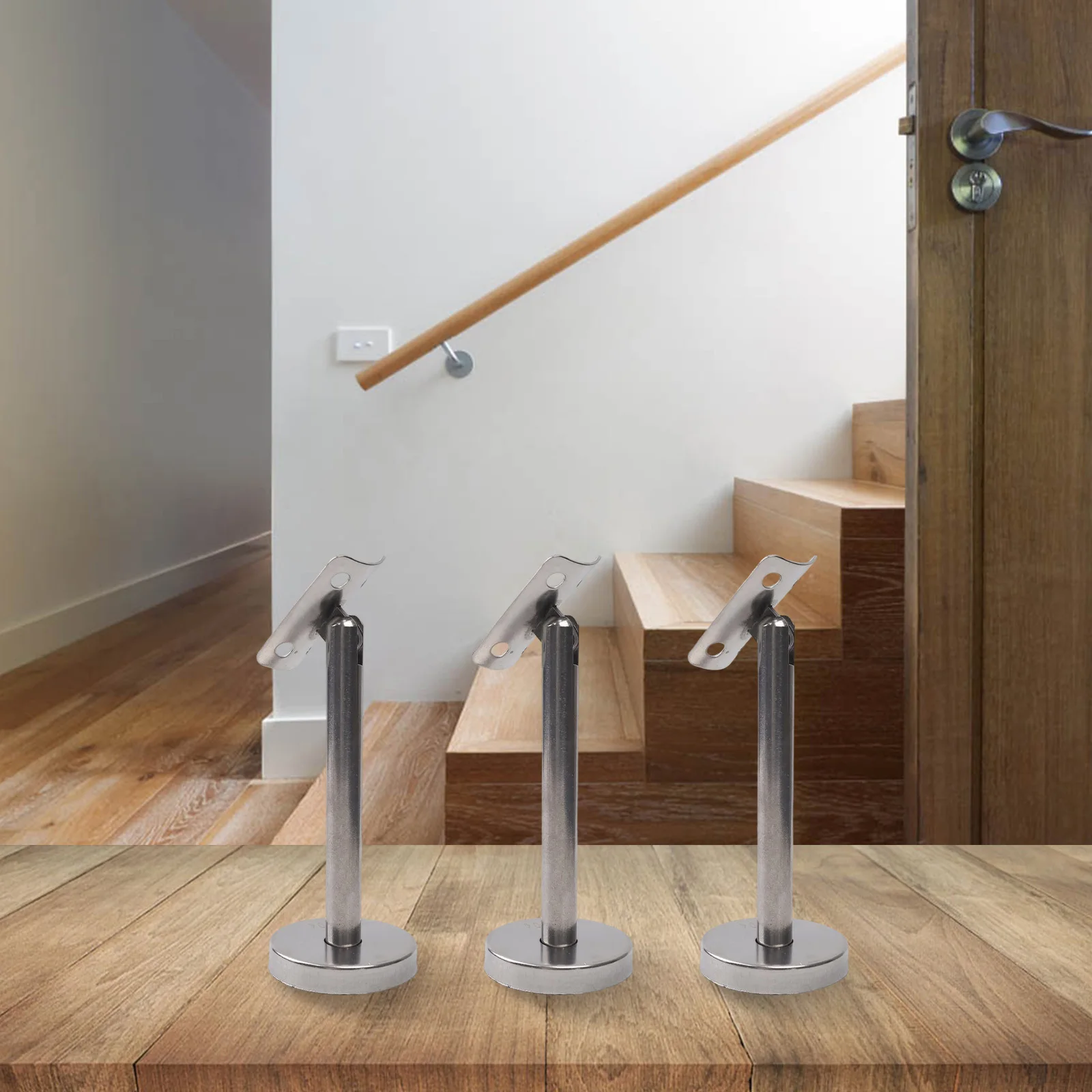 Miglioramento domestico Supporto per scale regolabile Staffa per corrimano Impostazione commerciale Uso residenziale Design robusto Sicurezza e stabilità