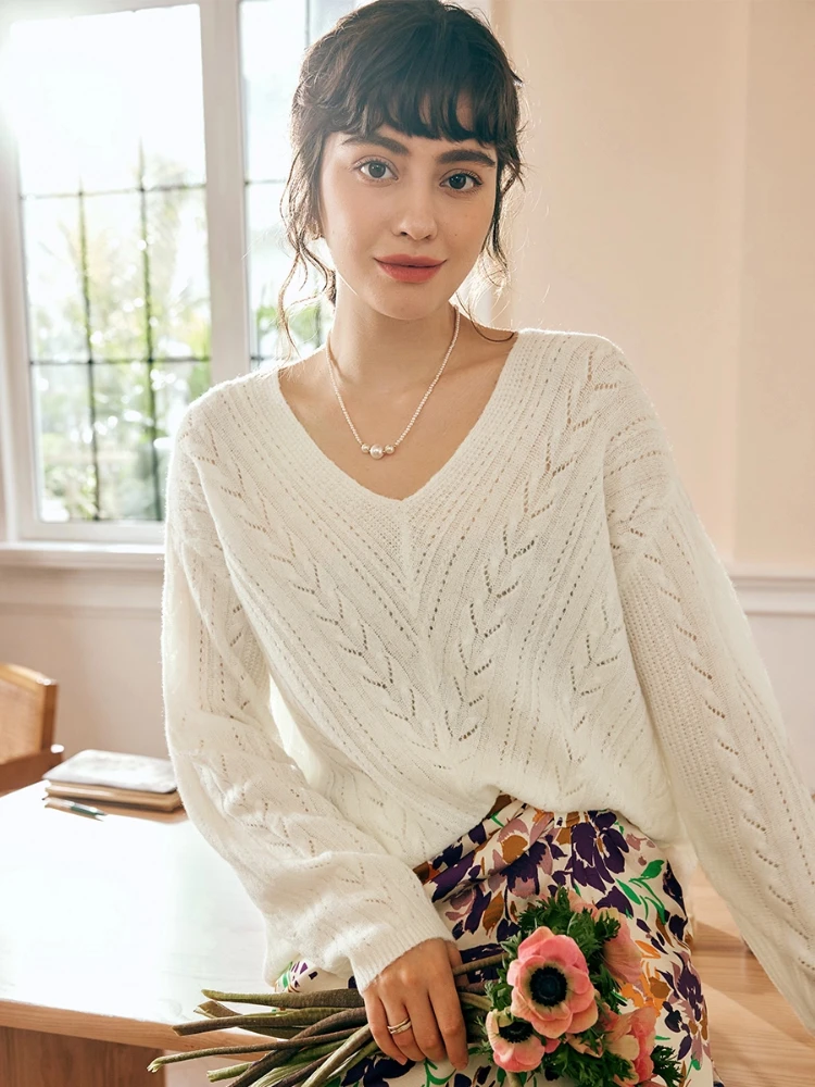 

OLrain French Pullover Knitted Sweater Women Autumn 2025 Lazy Wind V-Neck Comfortable Soft Casual Loose Knit Top O57QZ58655