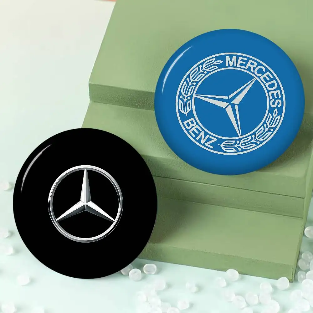 M-Mercedes-Ben-z-Backs Soft Button Pin Bright Printed Icon Gift For Friends Badge Collar Brooch Lapel Pin Metal