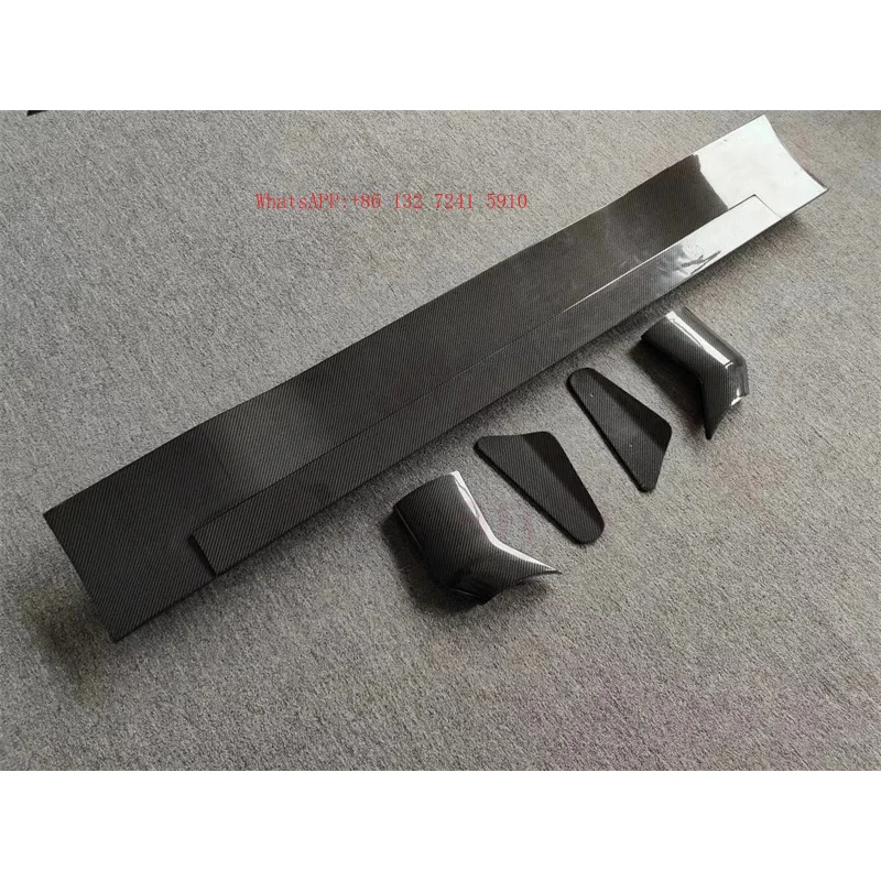 For Style Carbon Fiber Rear Spoiler Body Kit