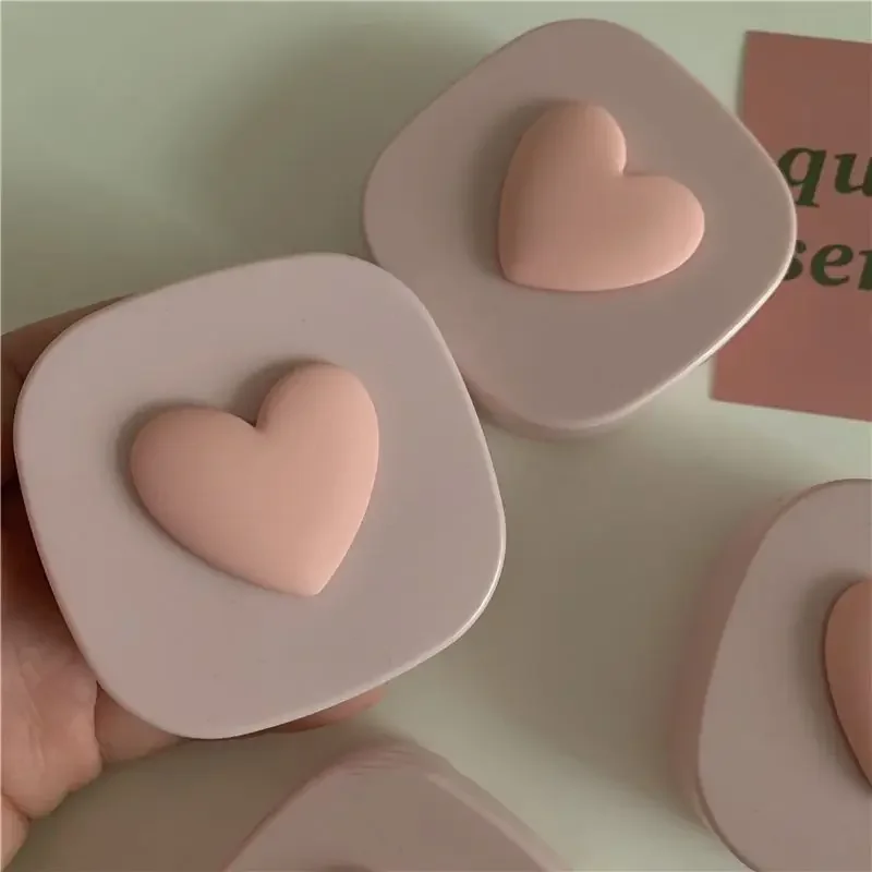 1pc Girl Cute Pink Heart Contact Lens Case box with Mirror Women Mini Colored Eyes Contact Lens Container Box Bag Travel Kit