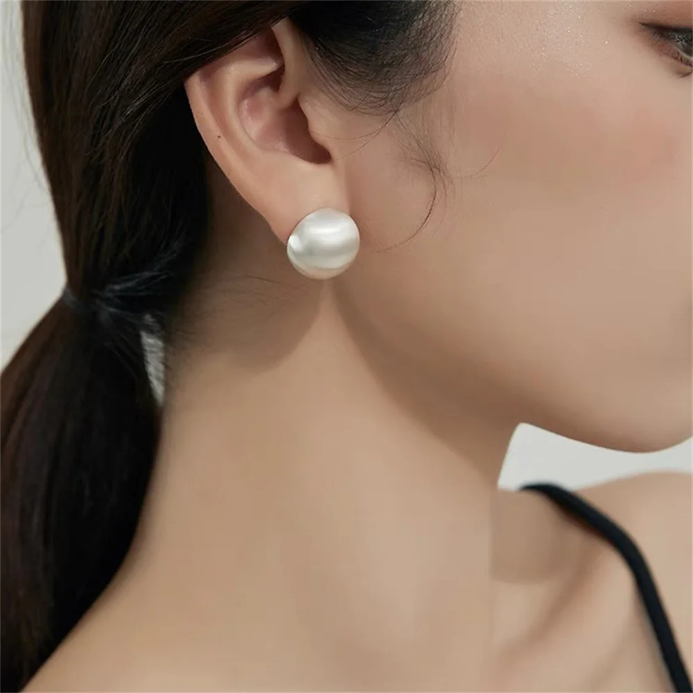 

Minimalist Geometry Flower Women's Semicircle Earrings Fashion Luxury Metal Piercing Ear Stud Party Jewelry Accessorie Gift