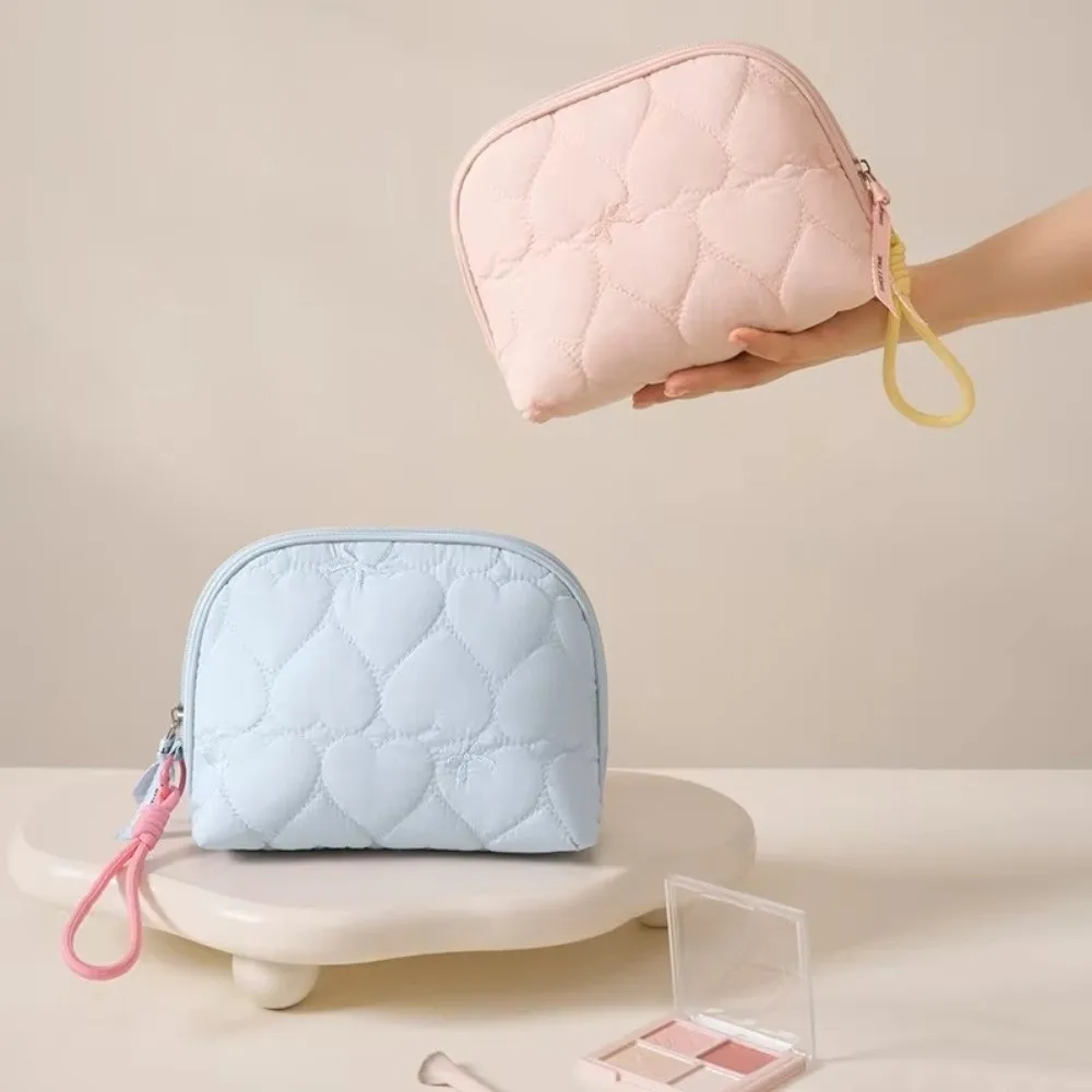 Large Capacity Quilted Cosmetic Bag Candy Color Ultralight Love Heart Handbag Zipper Closure Portable Travel Makeup Bag