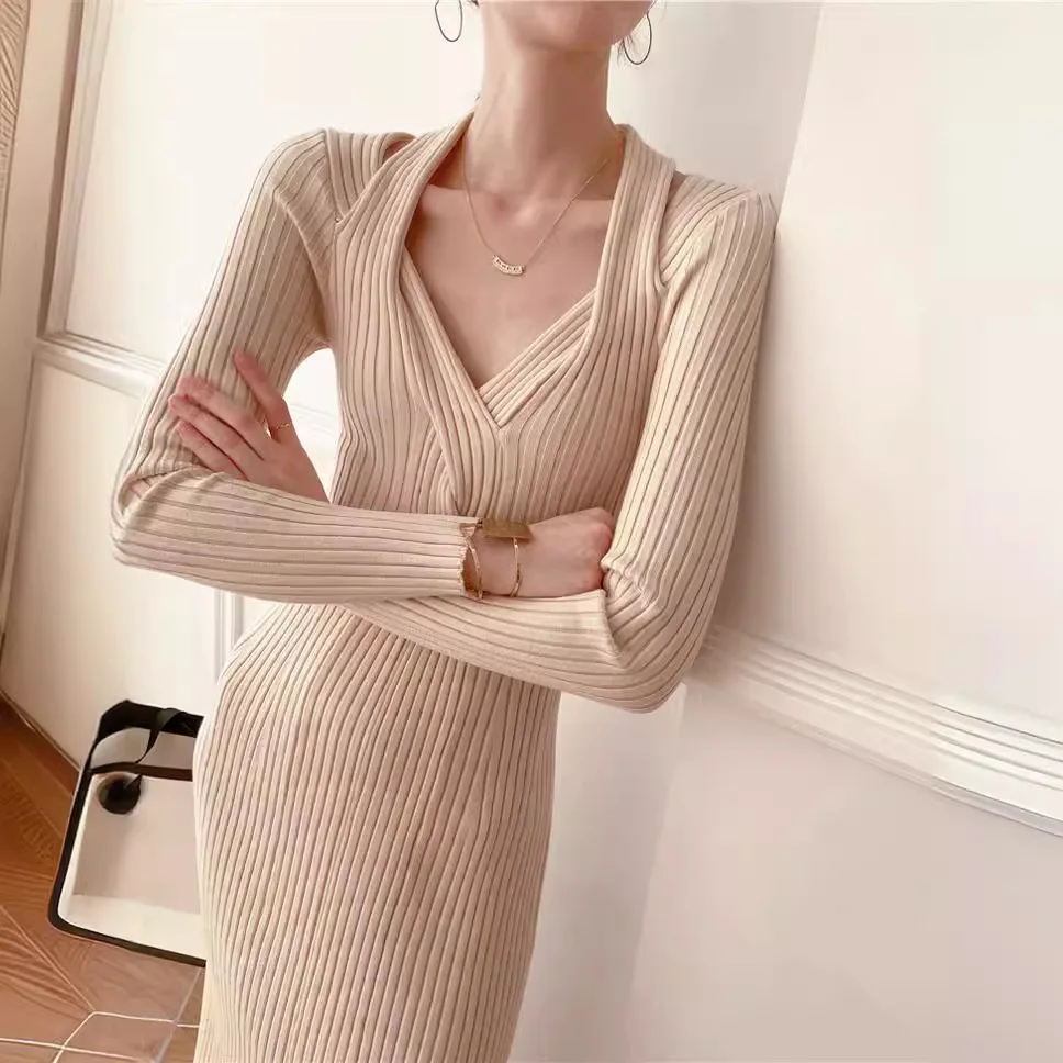 2612 Frühjahr Neues mittellanges Kleid mit V-Ausschnitt und Twist-Slim-Fit, schulterfrei, geteilt, über dem Knie für Damen