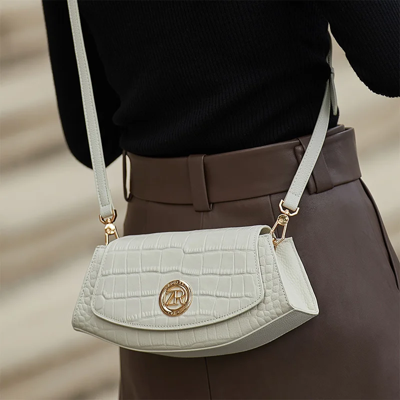 ZOOLER Full Cow Leather Crossbody bags Handbags Woman Small Fashion Messenger Bag Colors Totally Skin Shoulder Bag New#yc235