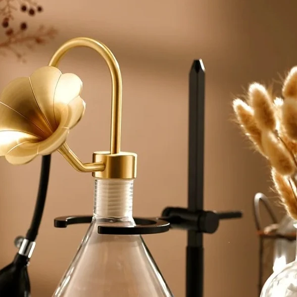 glass-test-bottles-with-air-pump-for-perfume-essential-oil-coffee-aroma-display