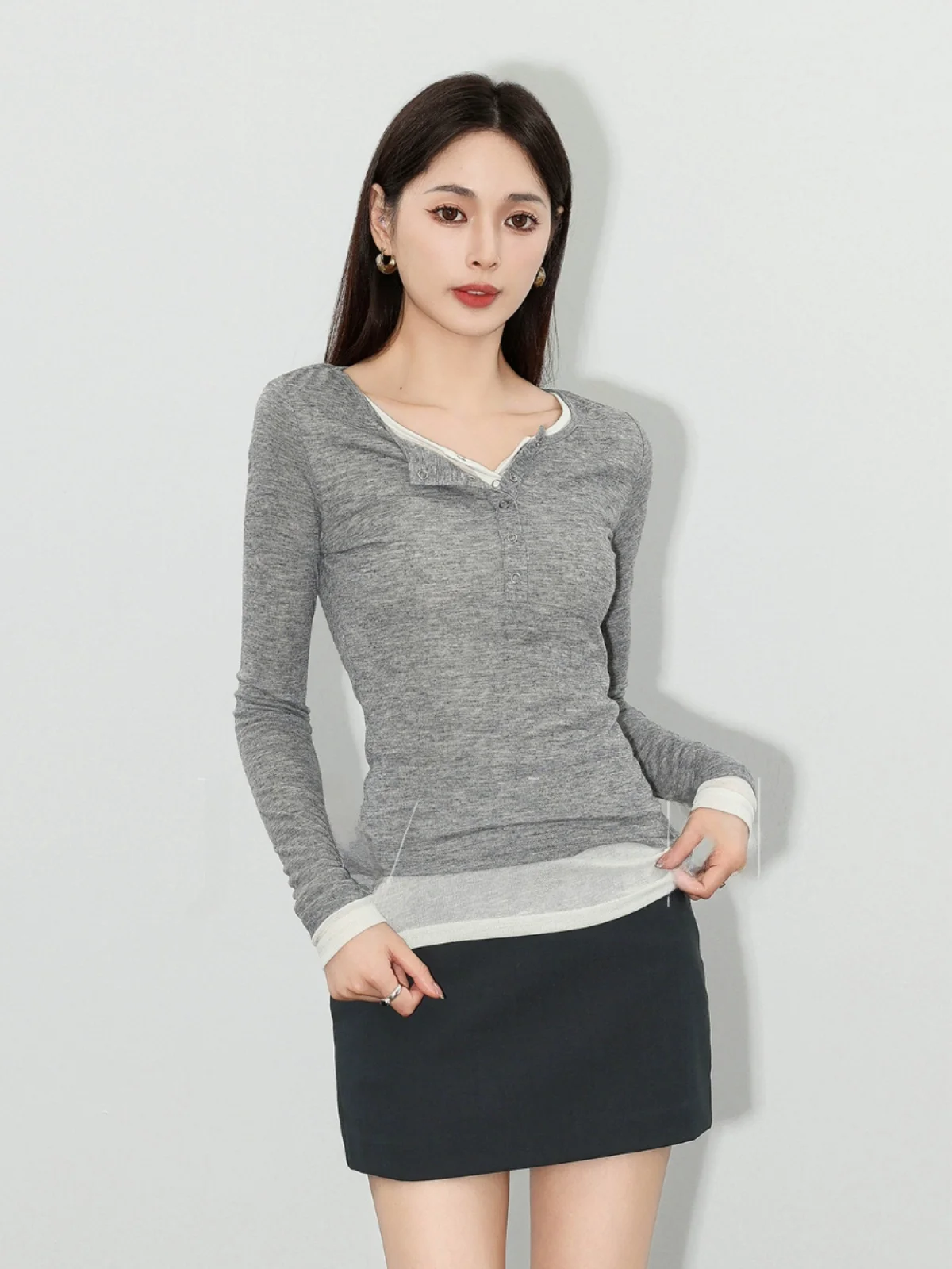 

Faionable Long Sve Henry Collar Base irt Женский облегающий топ Soft Touch Sense Sli Футболка Commute Sle из полиэстера...