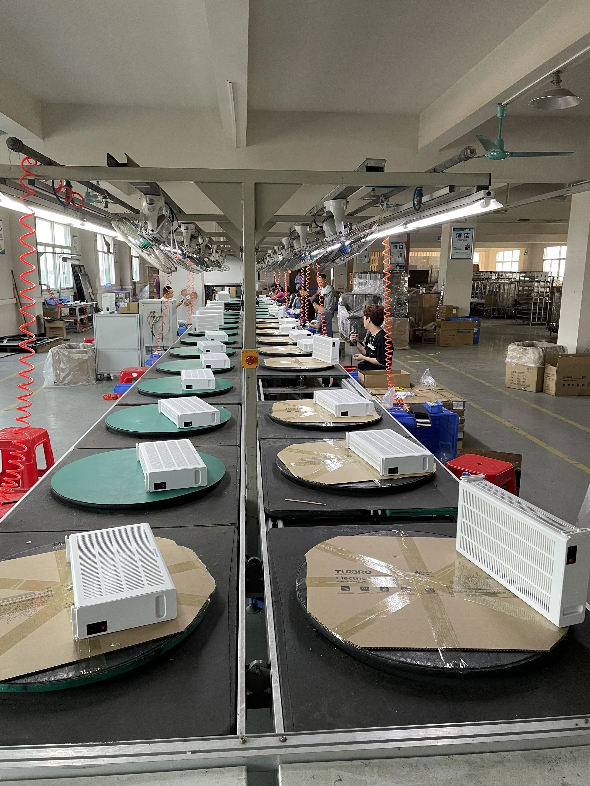 혁신적인 얇은 필름 난방 기술, 방수 고효율, 실내용 스마트 원적외선 전기 히터