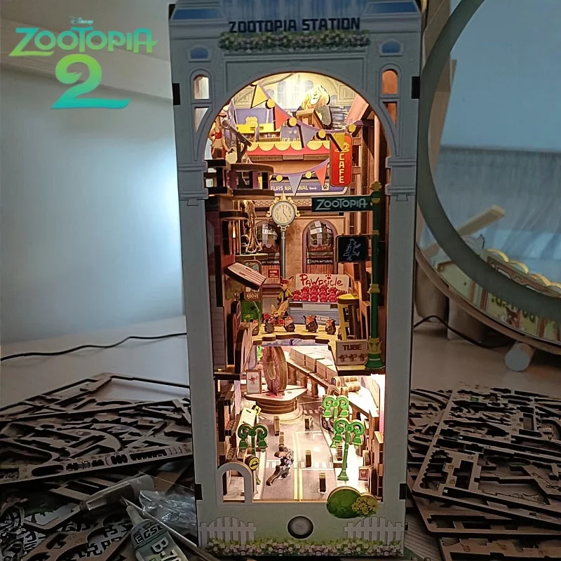 Disney Zootopia-juguete 3D de conejo Judy, soporte para libros de escritorio, modelo encantador, adorno personalizable, regalo sorpresa de cumpleaños y Navidad