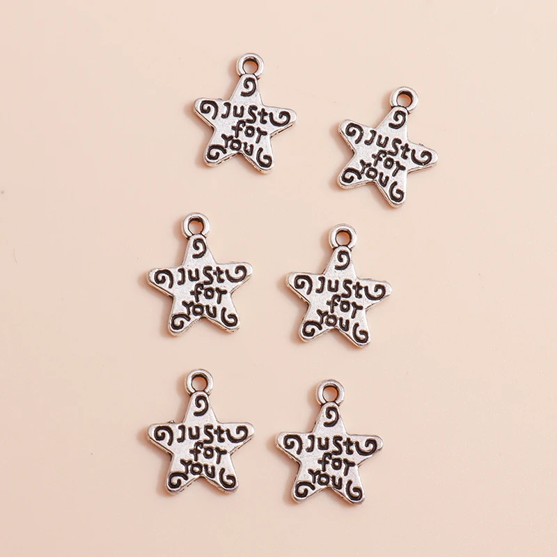 Leslie 50 Stück 13*11mm versilberte Buchstaben-Anhänger „Just For You“ mit Sternen für Halsketten, Armbänder, Ohrringe, DIY-Schmuckherstellung – Detail 4