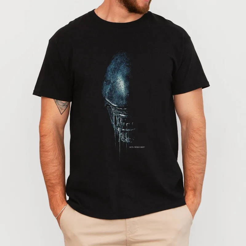 Retro Street Alien Horror T-shirt - Classic Sci Fi Movie T-shirt Men's T-shirt Summer New Unisex Casual T-shirt