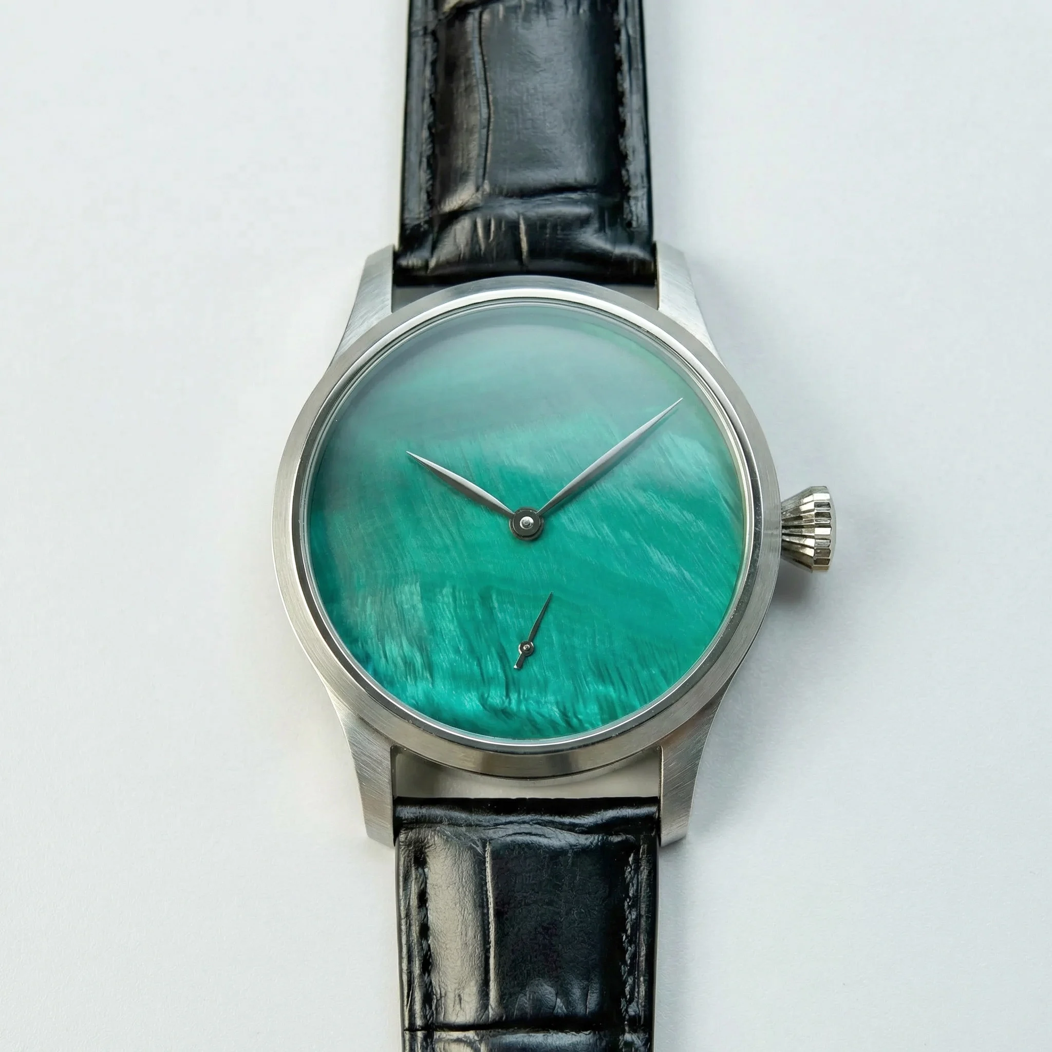 CORGEUT 42mm Herrenuhr mit individuellem Logo, ST3621 Handaufzug, mechanisches Uhrwerk, grünes MOP-Zifferblatt, Saphirglas, luxuriöse personalisierte Armbanduhr – Detail 3