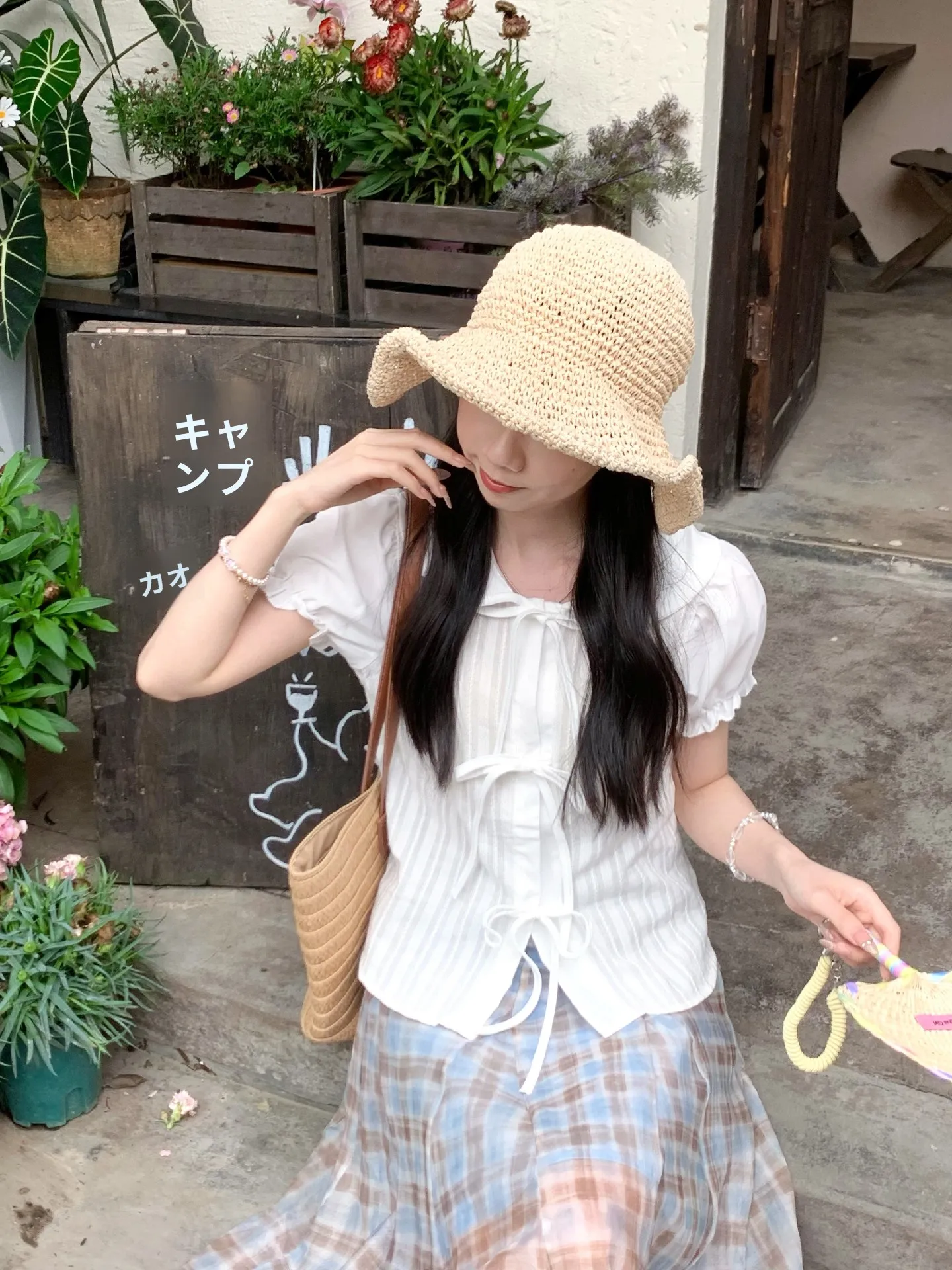 

Sweet Sle Floral Print Bubble Sve ort Sve Doll Collar Knot White irt Slimming Soft Spring Summer irt